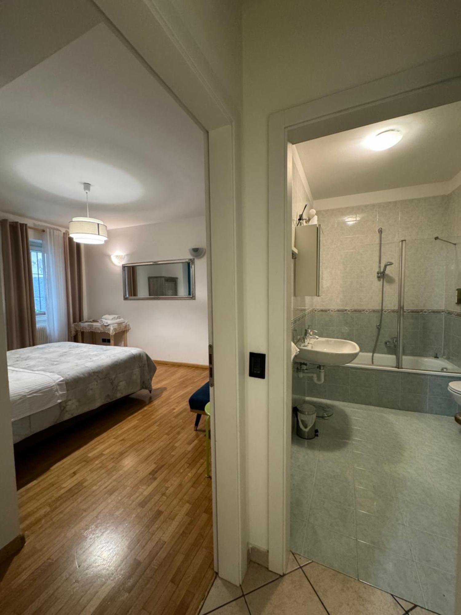 Duomo Nest entire apartment Trente Buitenkant foto